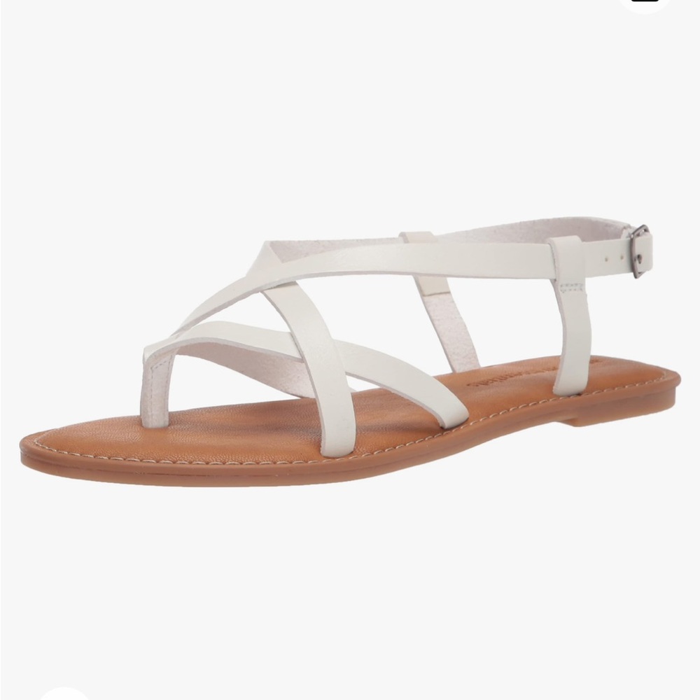Amazon essentials women’s white sandal 10W